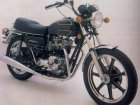 Triumph Bonneville 750 T140D